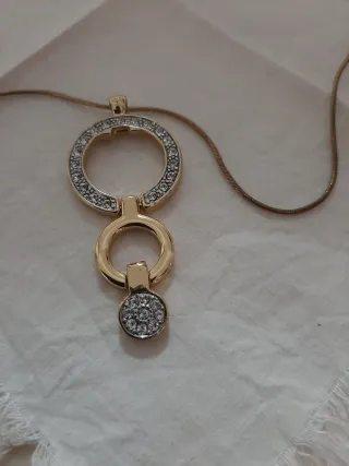 Collana con ciondolo