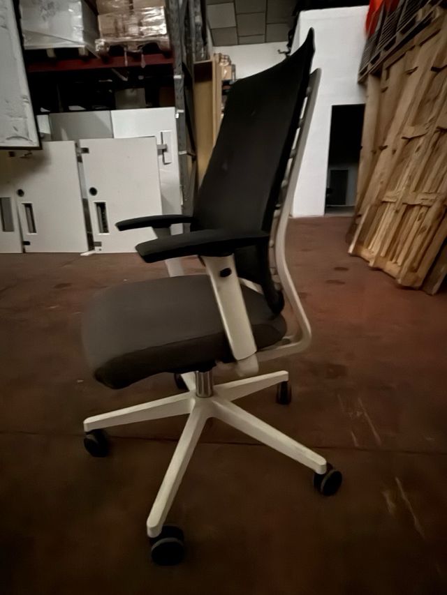 Sedia da ufficio ergonomica
