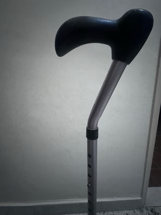 Bastone per anziani 3 piedi