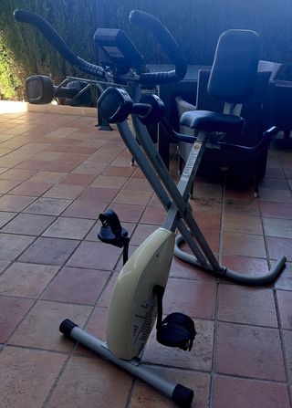 Bicicleta estática E-smart fit 250 plegable