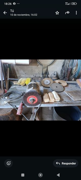 Máquina de pulir metales y cascabele