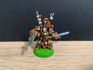 Warhammer 40k abbadon el saqueador metal pintada