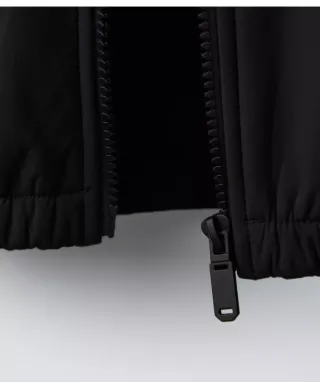 Cazadora Zara impermeable con capucha 11-12 años