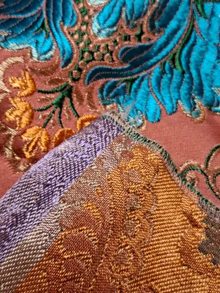 Tela brocada bordada 75x66cm