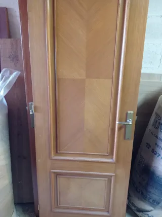 Puerta de roble de 62cm  y 72cm