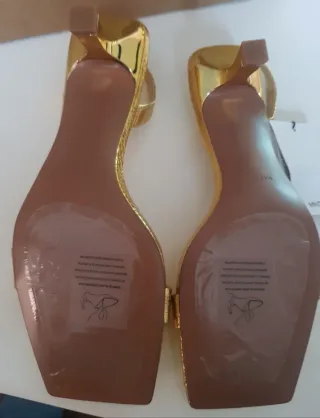 Sandalias MNG fiesta doradas talla 37