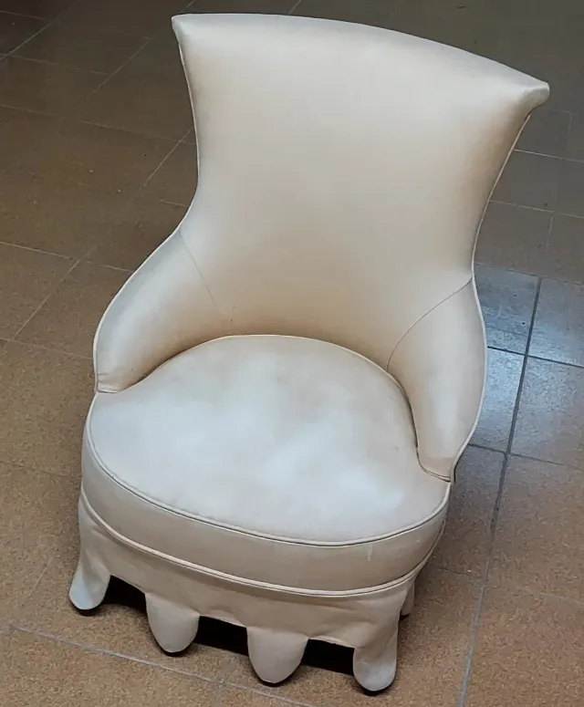 Poltrona antica coloniale beige e nero