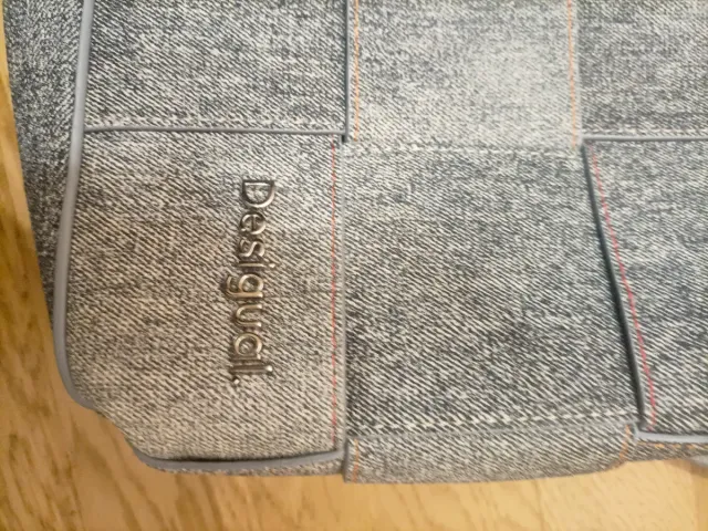 Mochila Desigual Gris Tejida