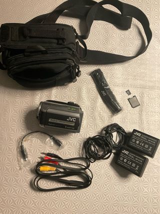 Videocámara JVC Everio GZ-MG130E Plata