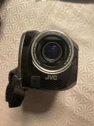 Videocámara JVC Everio GZ-MG130E Plata
