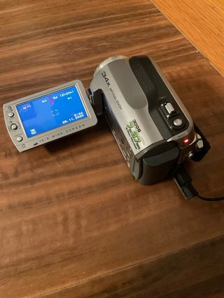 Videocámara JVC Everio GZ-MG130E Plata