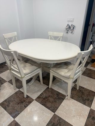 Tavolo da pranzo rotondo Ikea Ingatorp + 4 sedie