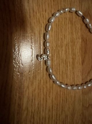 Pulsera Bimba y Lola perlas y oro con su bolsita