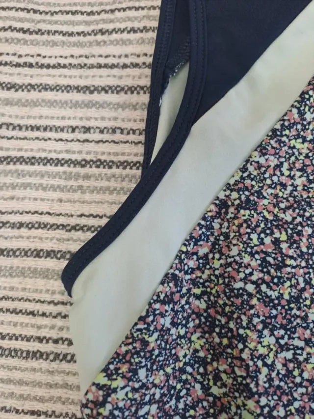 Camiseta sin mangas estampada