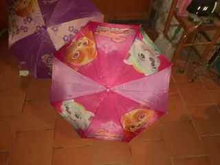 Paraguas infantil Sofia y Skye