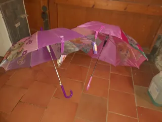 Paraguas infantil Sofia y Skye