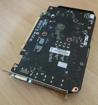 Tarjeta Gráfica Asus GTX 1650 OC 4GB GDDR6