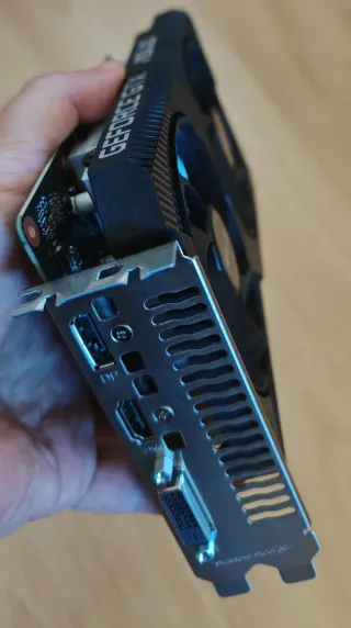 Tarjeta Gráfica Asus GTX 1650 OC 4GB GDDR6