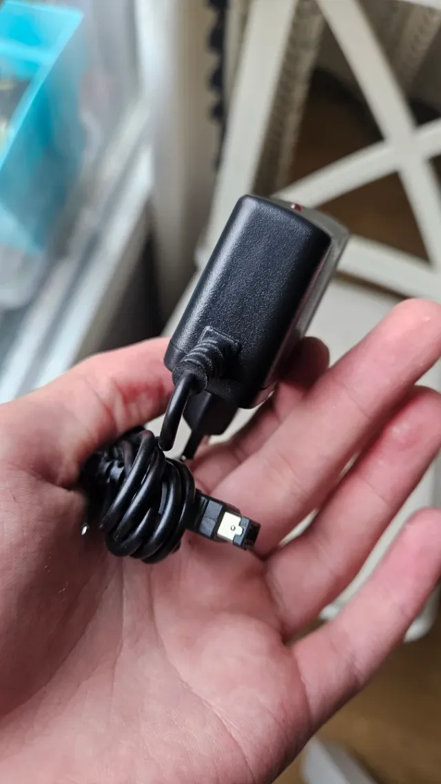 Caricabatterie NUOVO per Game Boy Advance SP e Nintendo