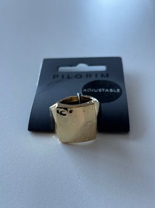 Anillo Dorado Ajustable Pilgrim