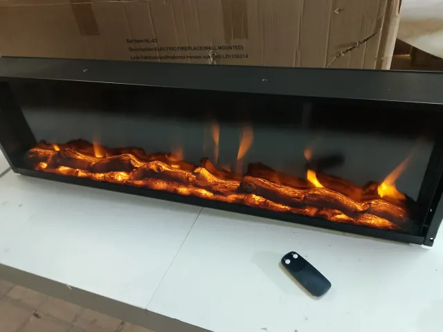 Camino Elettrico Incassato Nero