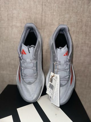 Zapatillas Adidas Gris y Naranja