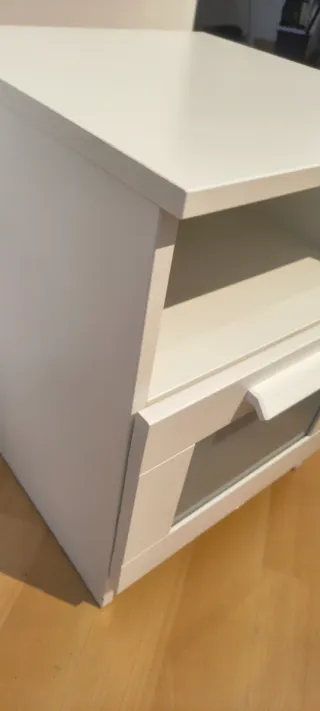 Comodino Ikea Brimnes