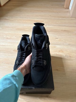 Jordan 4 Retro Black Cat (2025) 49.5 EU - 15 US