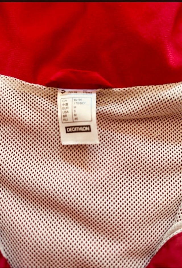 Chaqueta impermeable mujer Quechua roja