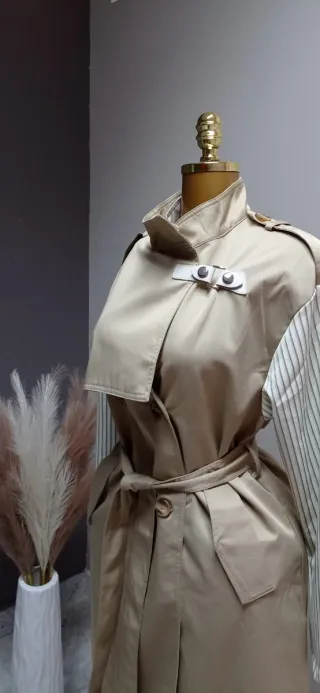 Gabardina Camel Mangas Rayas