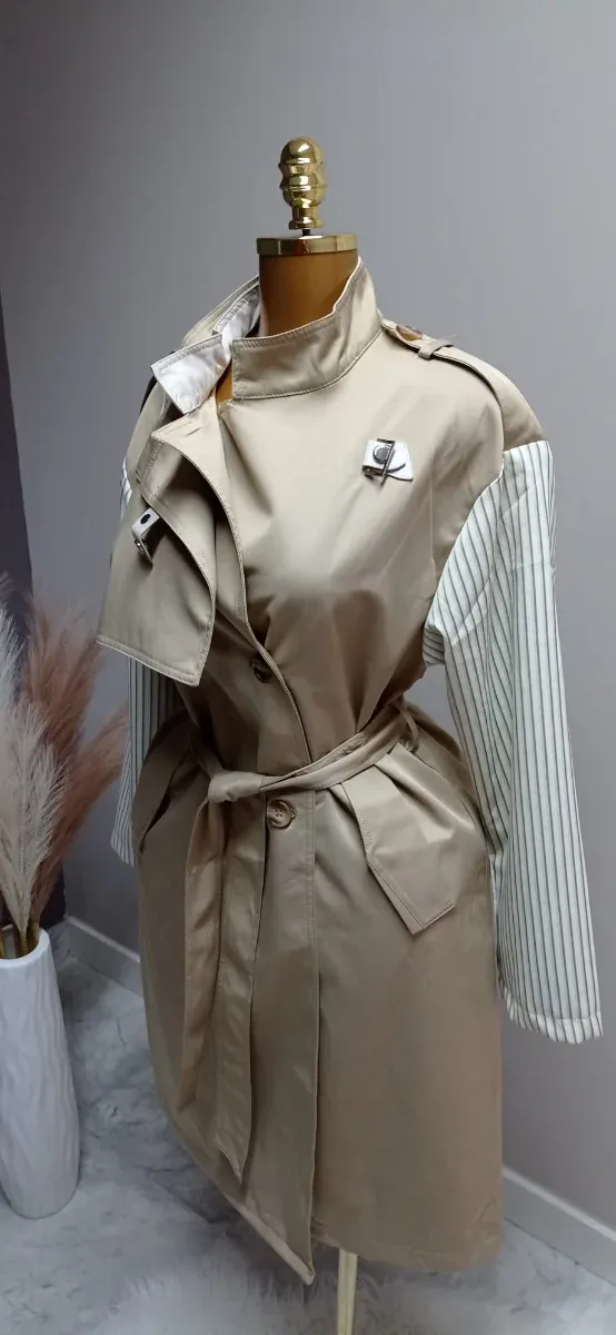 Gabardina Camel Mangas Rayas