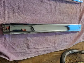 Centro parachoques Renault  R8