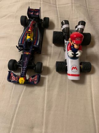 Carrera GO! Mario Kart & Red Bull