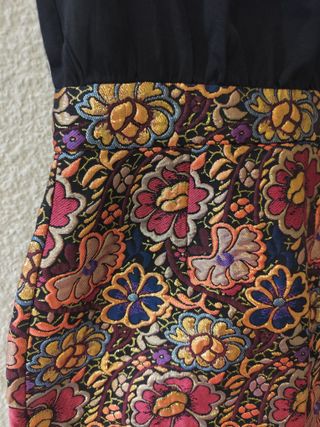 Vestido AX Paris. Talla M. Nuevo con etiqueta