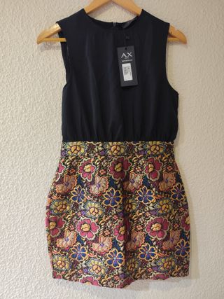 Vestido AX Paris. Talla M. Nuevo con etiqueta