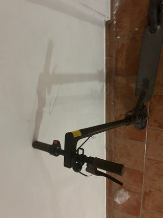 Patinete Eléctrico (Sin Batería/Controladora)