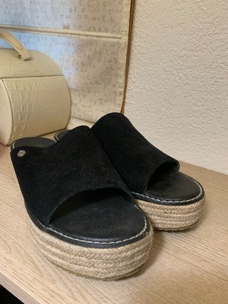 Sandalias de esparto negras mujer