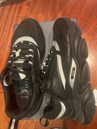 Dior B22 Sneakers Negras y Plateadas