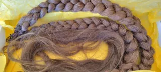 Pelo castaño claro 7 mallas y rodetes