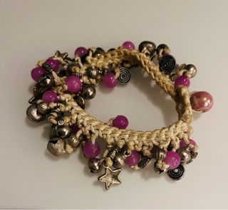 Bracciali e ciondoli misti