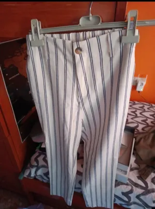 Pantalón Subdued Rayas Blanco y Azul Talla 36