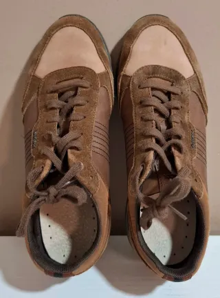 Zapatillas Geox Piel Marrón y Beige