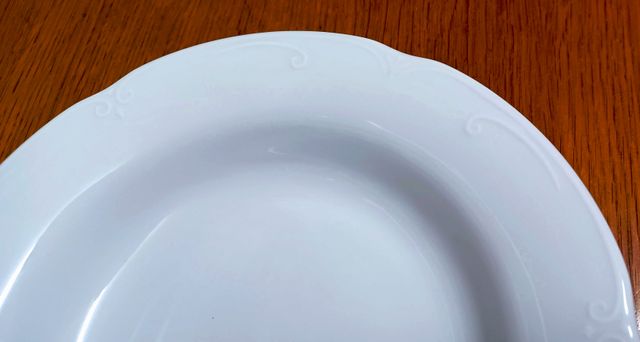 Plato Hondo Kamelia Porcelana Nuevo