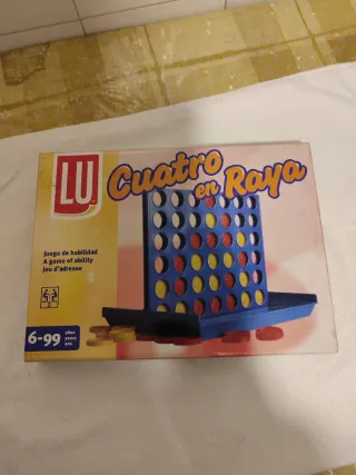 Juego de mesa Cuatro en Raya