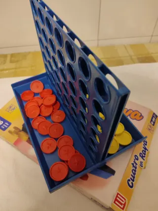 Juego de mesa Cuatro en Raya