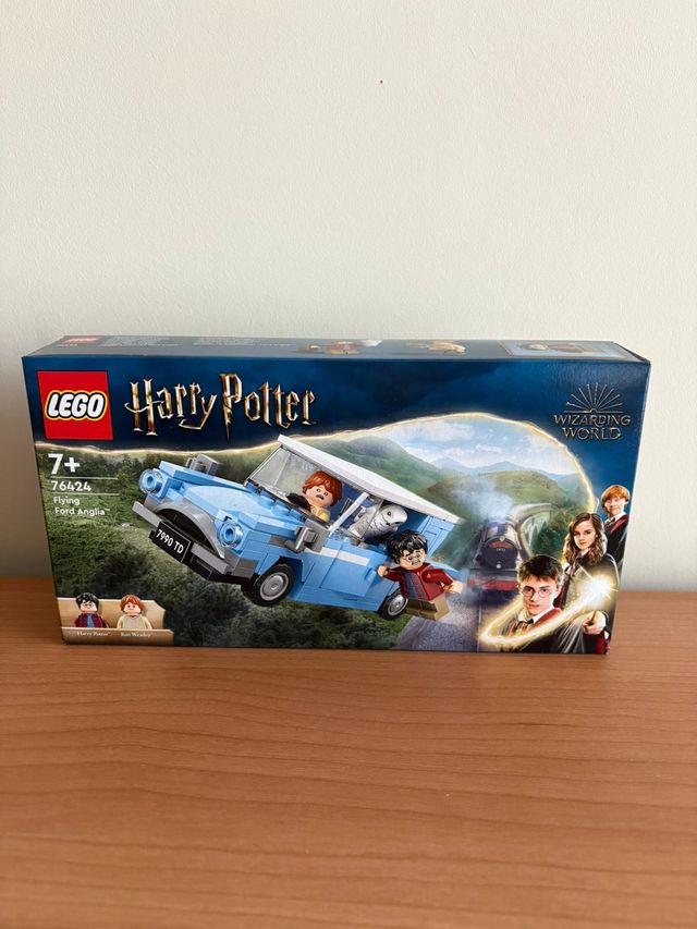LEGO Harry Potter 76424 Flying Ford Anglia