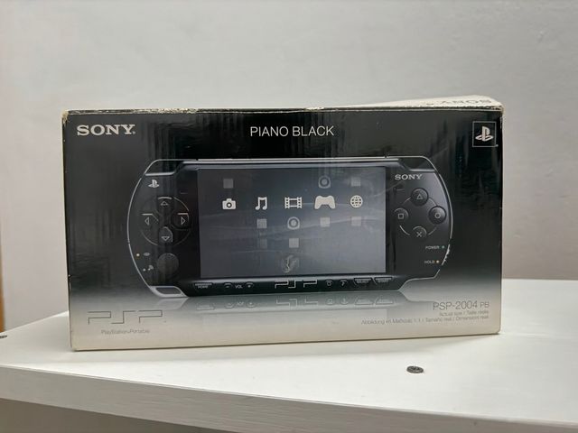 Sony PSP-2004 PB Piano Black