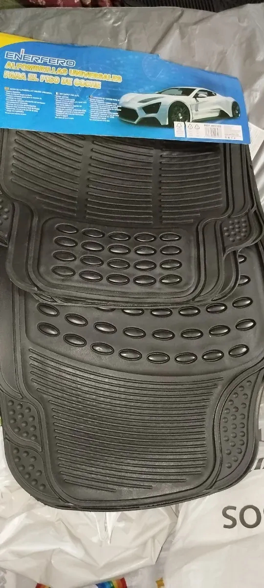 Tappetini in gomma per auto