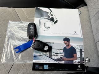 Peugeot e-208 Eléctrico GT Pack