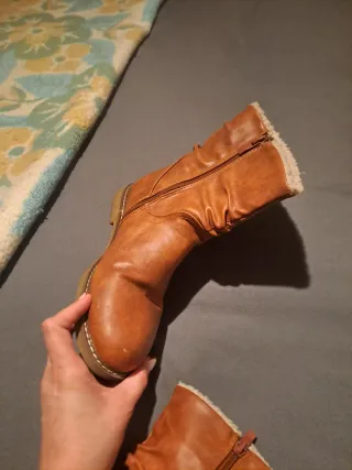 Botines camel con forro interior